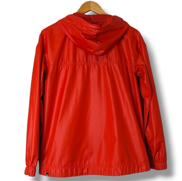 Fabletics Europa Matte Red Pullover Hooded Windbreaker: Women's Small - Picture 5 of 11